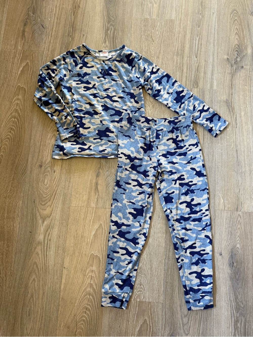 32 Degrees Blue Camo Long Sleeve Pajama Set